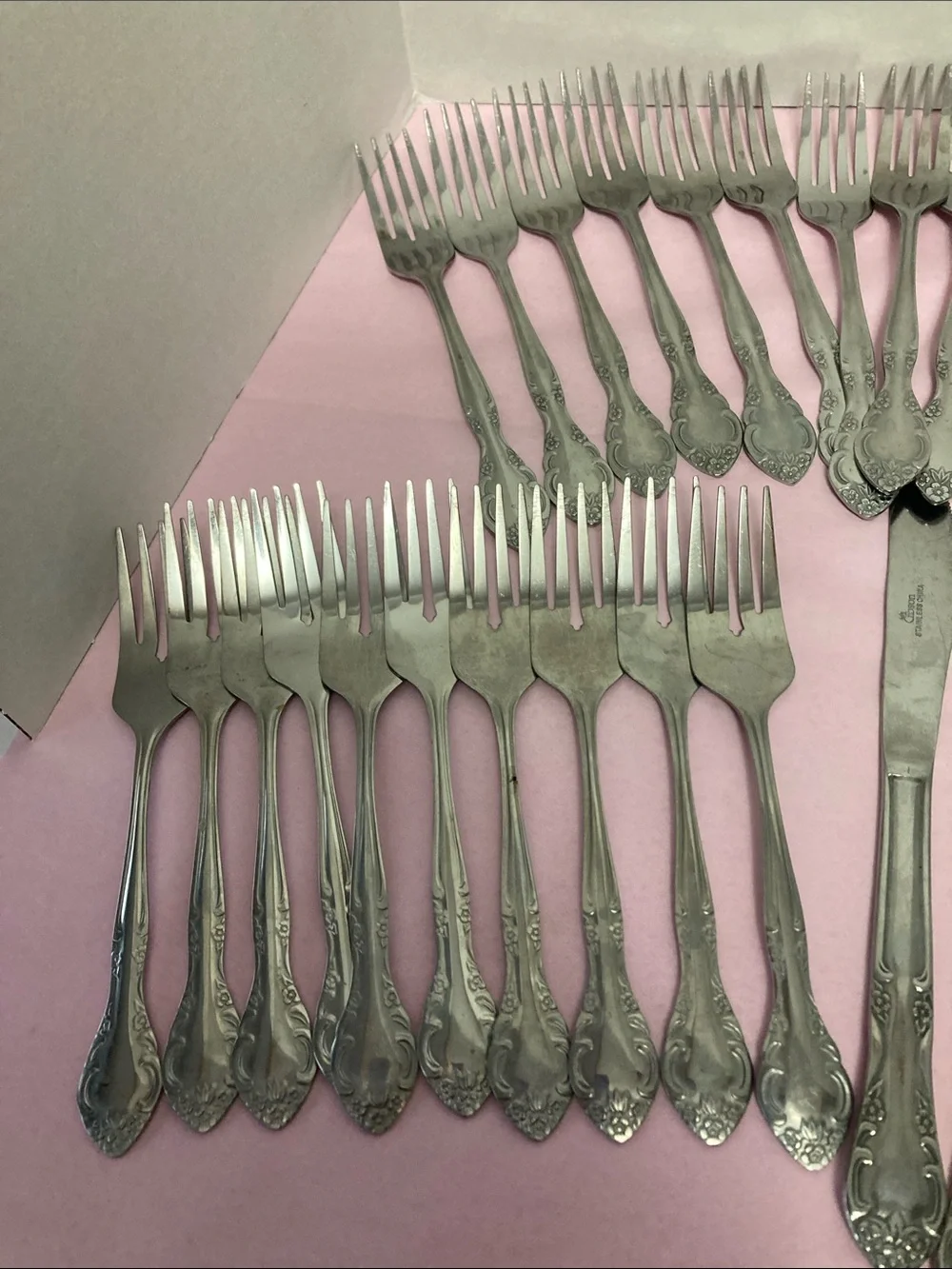 Gibson stainless flatware 44 pieces replacement